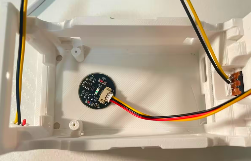 复刻stm32闪电狗桌宠