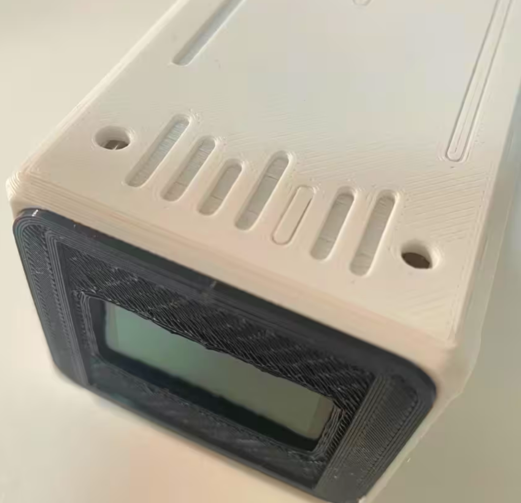 复刻stm32闪电狗桌宠