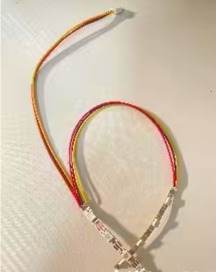 复刻stm32闪电狗桌宠