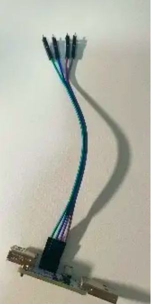 复刻stm32闪电狗桌宠