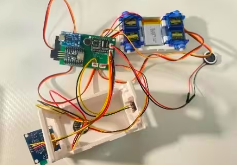 复刻stm32闪电狗桌宠