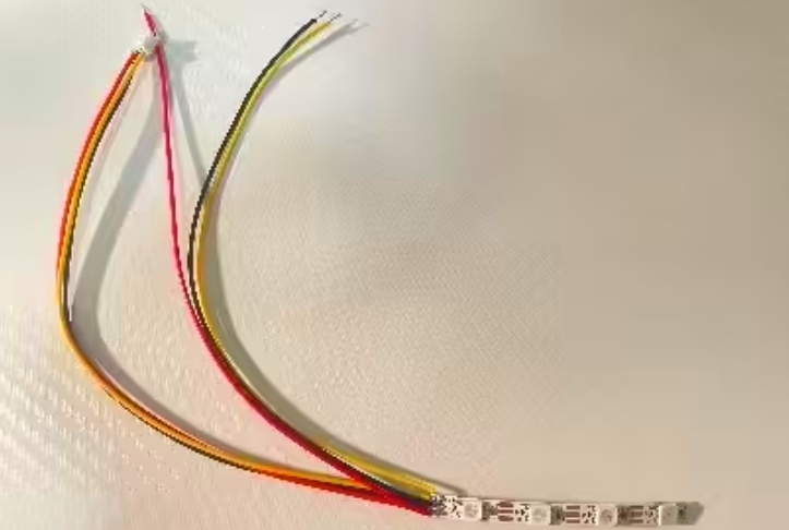 复刻stm32闪电狗桌宠