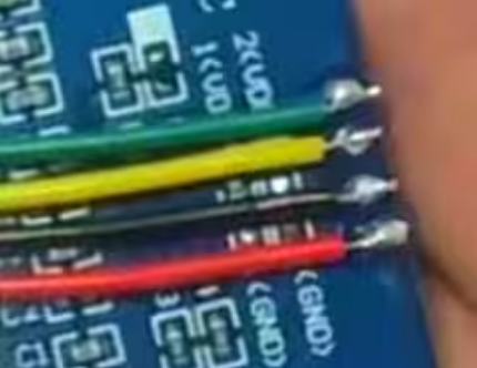 复刻stm32闪电狗桌宠