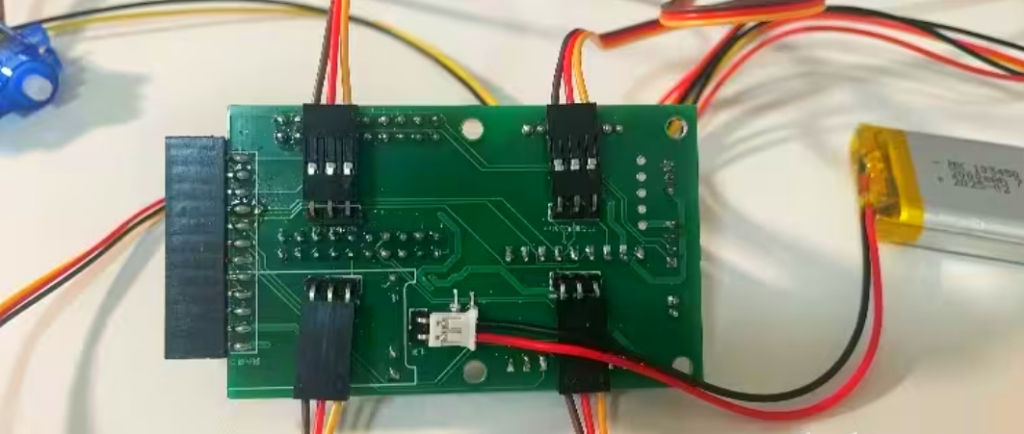 复刻stm32闪电狗桌宠